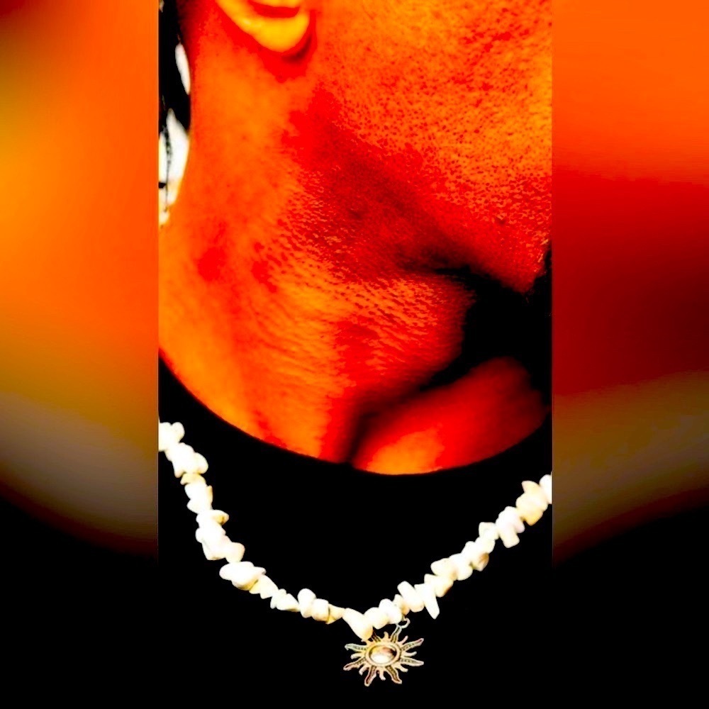 ☀️ “DANCING IN THE SUNLIGHT” WHITE NECKLACE ~ PAPARAZZI❗️☀️💪🏼☀️ - Picture 2 of 4